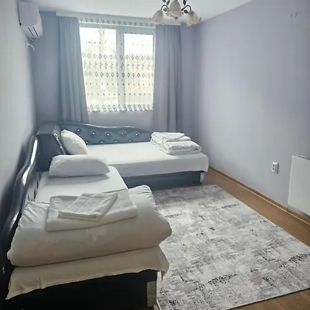 Yasemin Flats Apartament Panagjuriszte